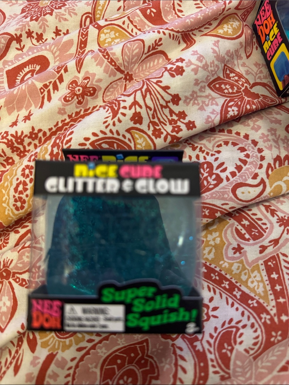 Needoh Glitter & Glow Super Solid Squish - Blue
